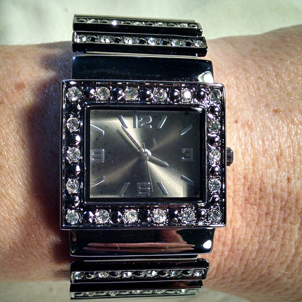 Cuff watch